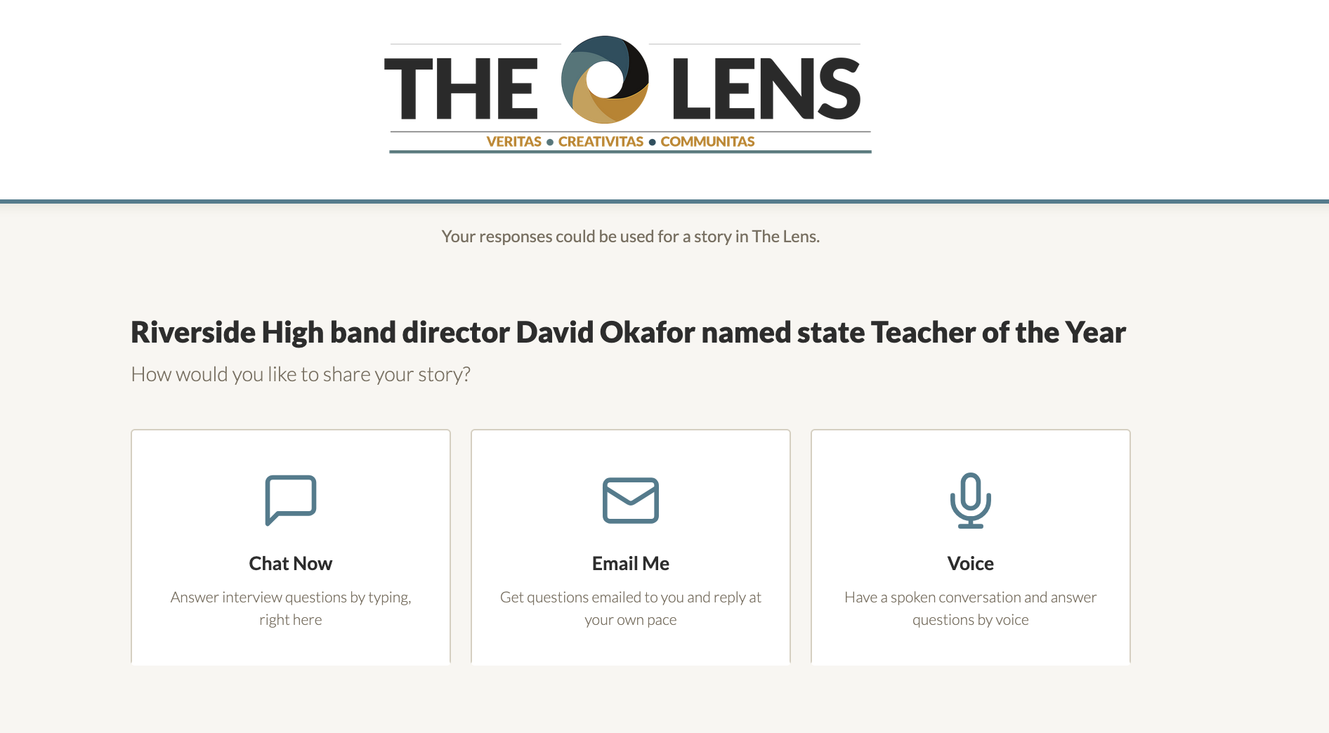 The branded landing screen your interviewee sees, with three ways to answer: Chat, Email or Voice.